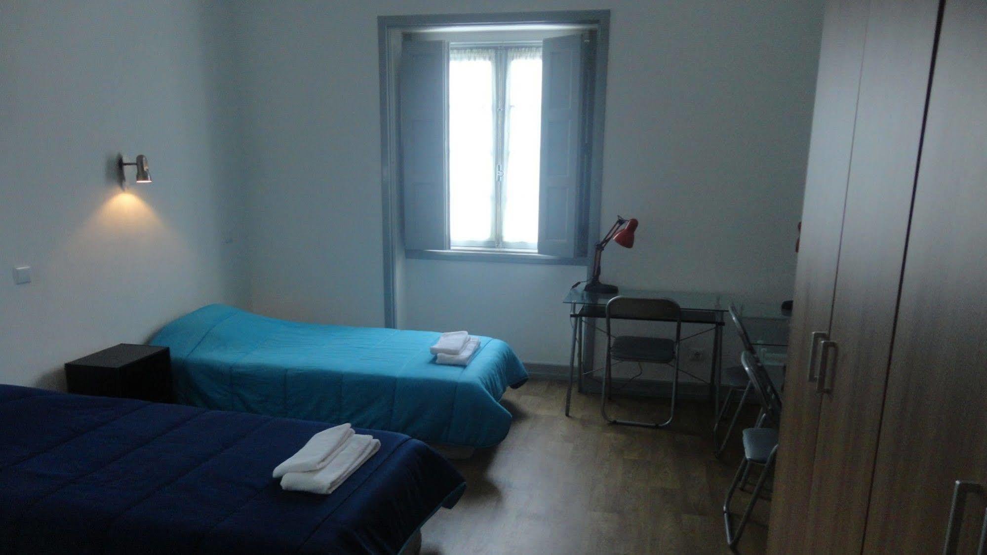 Be Coimbra Hostels Exterior photo